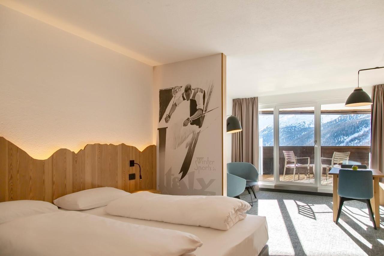 Blu Hotel Senales - Hotel Zirm Maso Corto Habitación foto